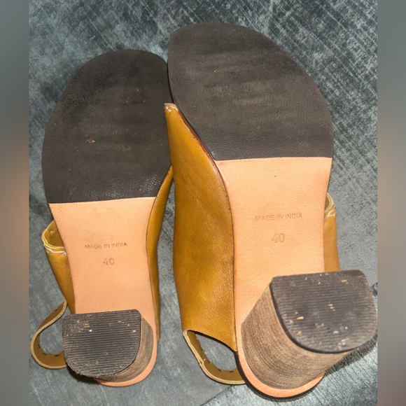 Unique Free People Tan Heels - Picture 2 of 5